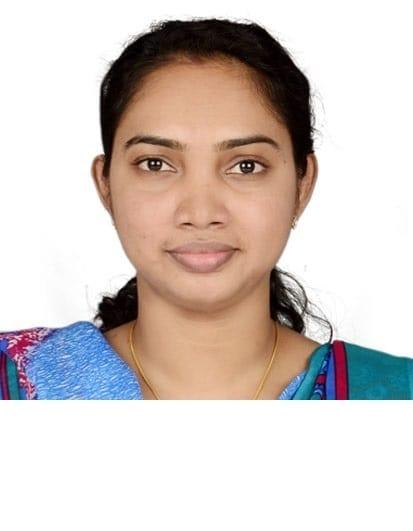 Dr Nisha Unni